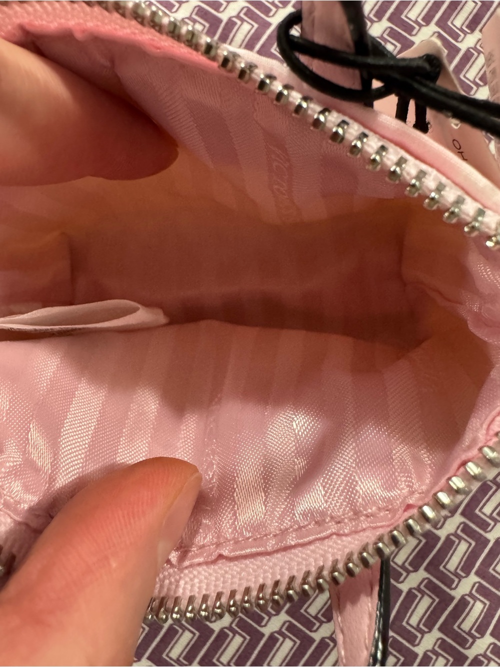 VICTORIA'S SECRET
Micro Travel Tote Bag Charm - Picture 4 of 4